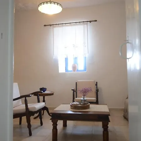 Holiday home Traditional In Kea *
