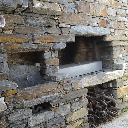 Ferienhaus Traditional In Kea Pisses
